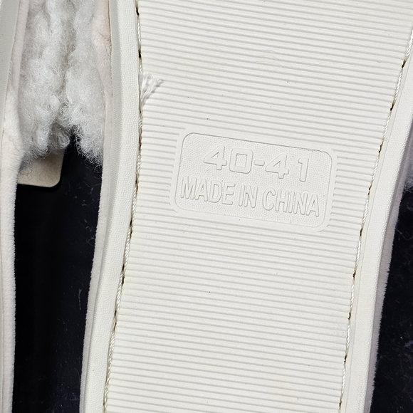 Flower Smiley Face Boucie Slippers Open Toe by Fadivo Size Medium - Picture 5 of 5